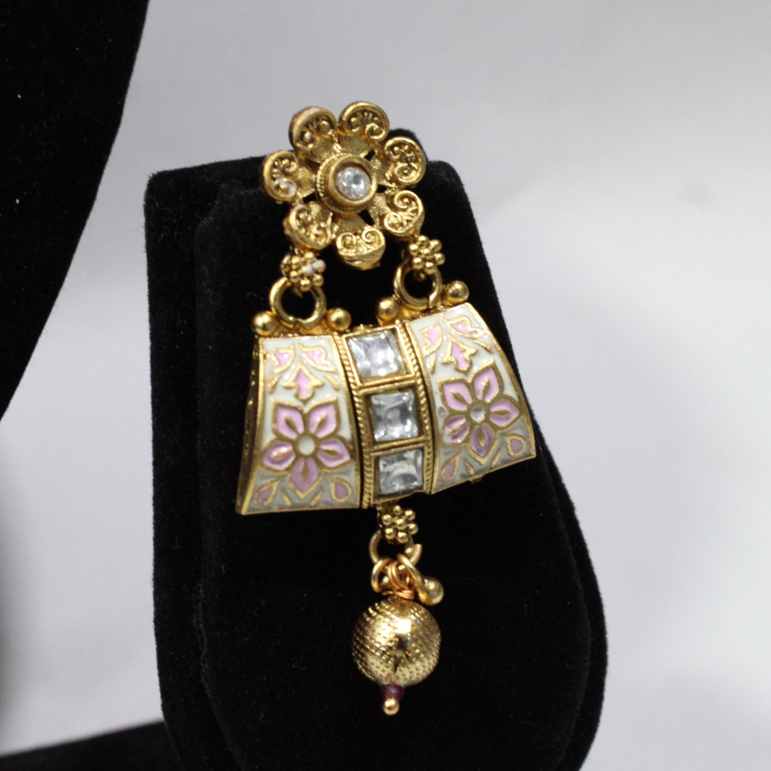 Neckles & Earrings - A-24