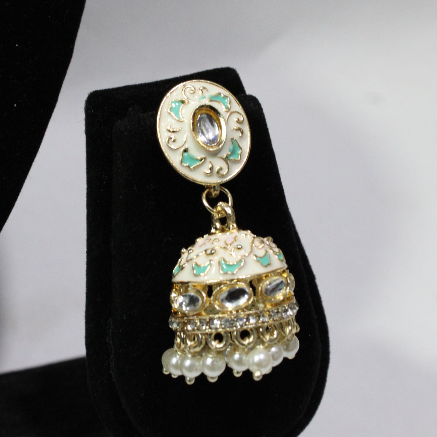 Neckles & Earrings - A-21