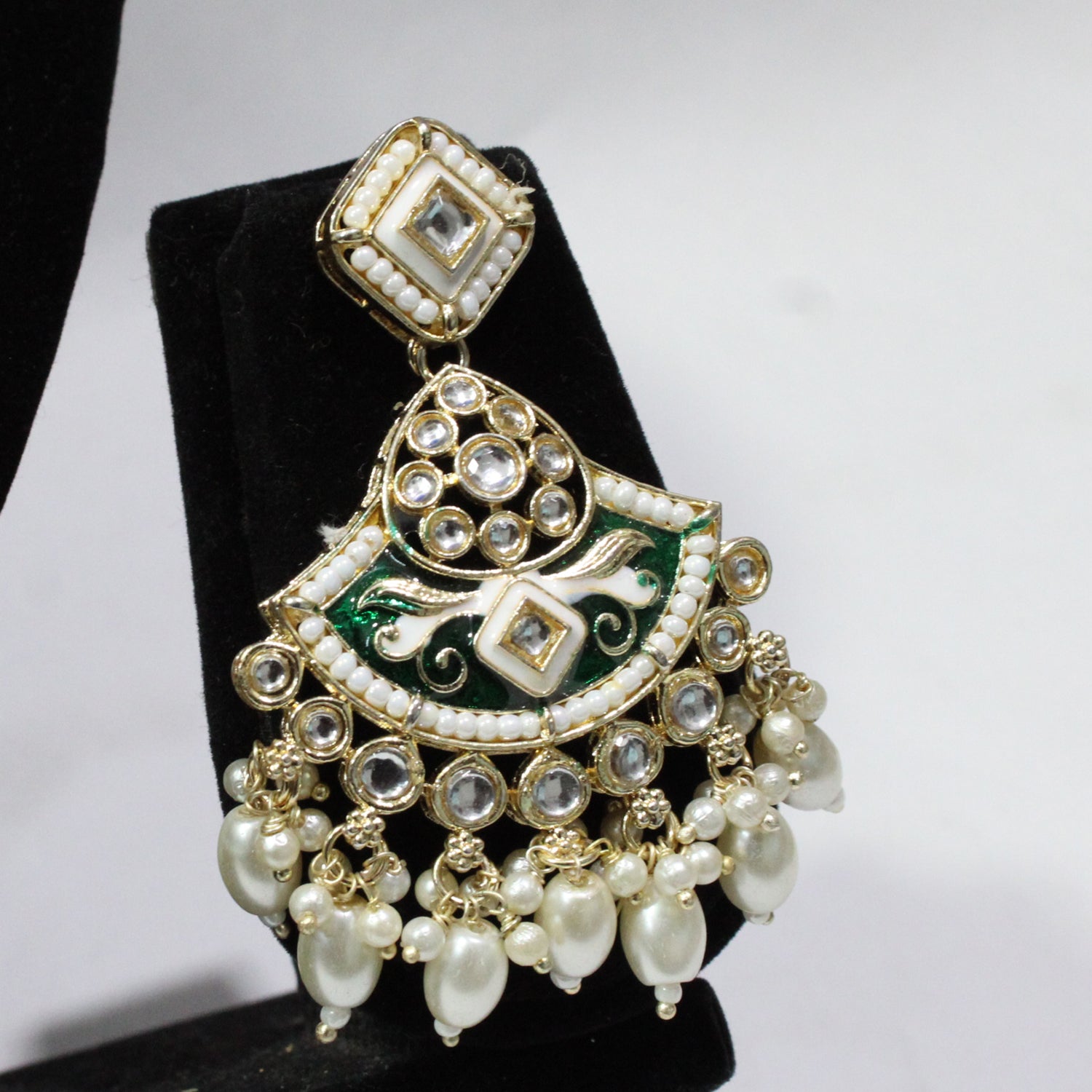Neckles & Earrings - A-57