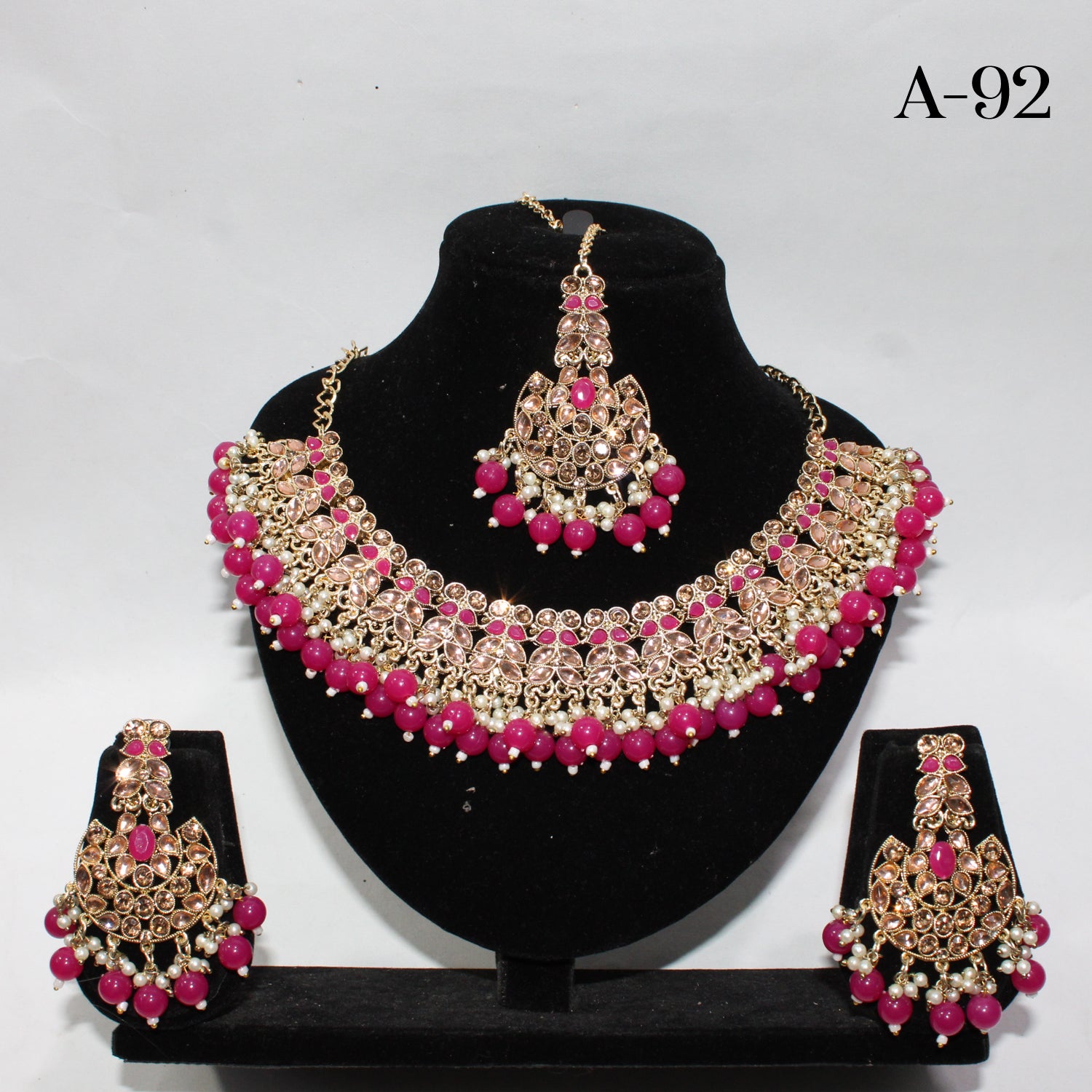 Neckles & Earrings - A92