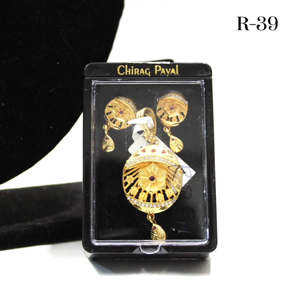 Pendent with Earrings R39
