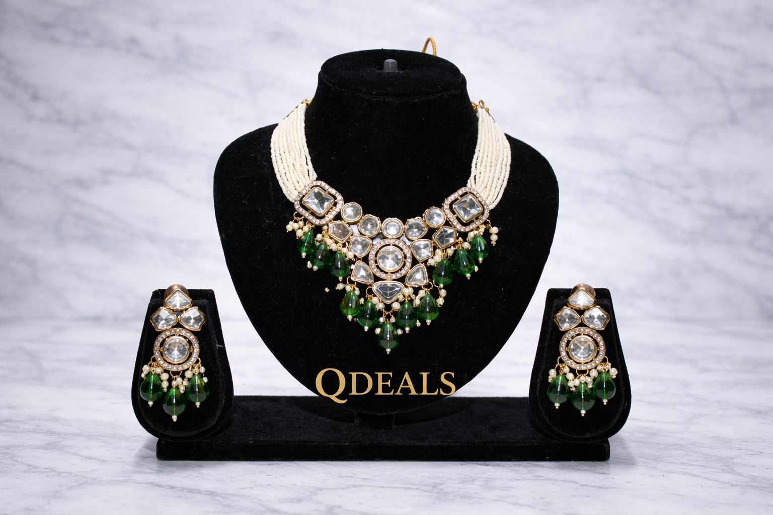 Neckles- A -29 -2