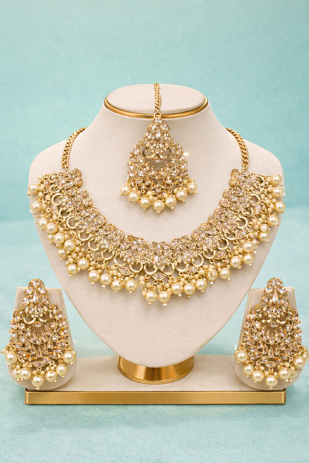 Neckles & Earrings - A -88