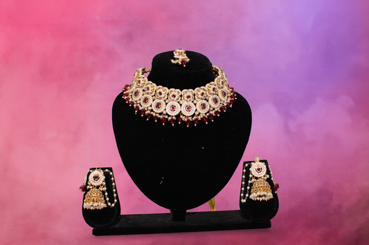 Neckles- A-16