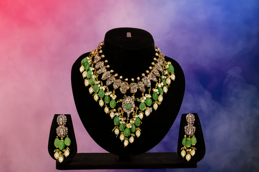 Neckles- A-75