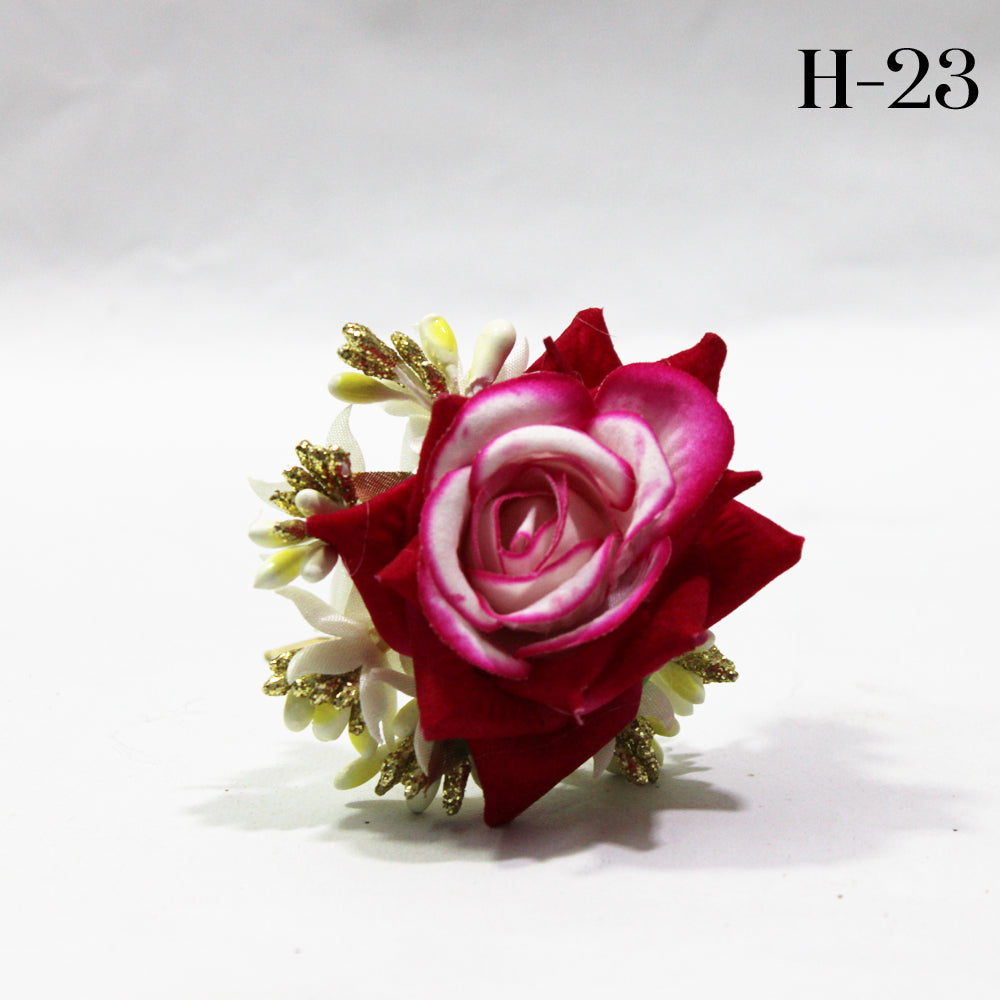 Red in White Rose With Pin Hair Claws   H-23