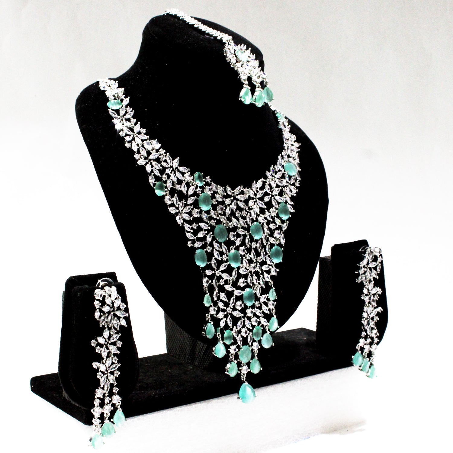 NeckLes & Earrings -R12-C