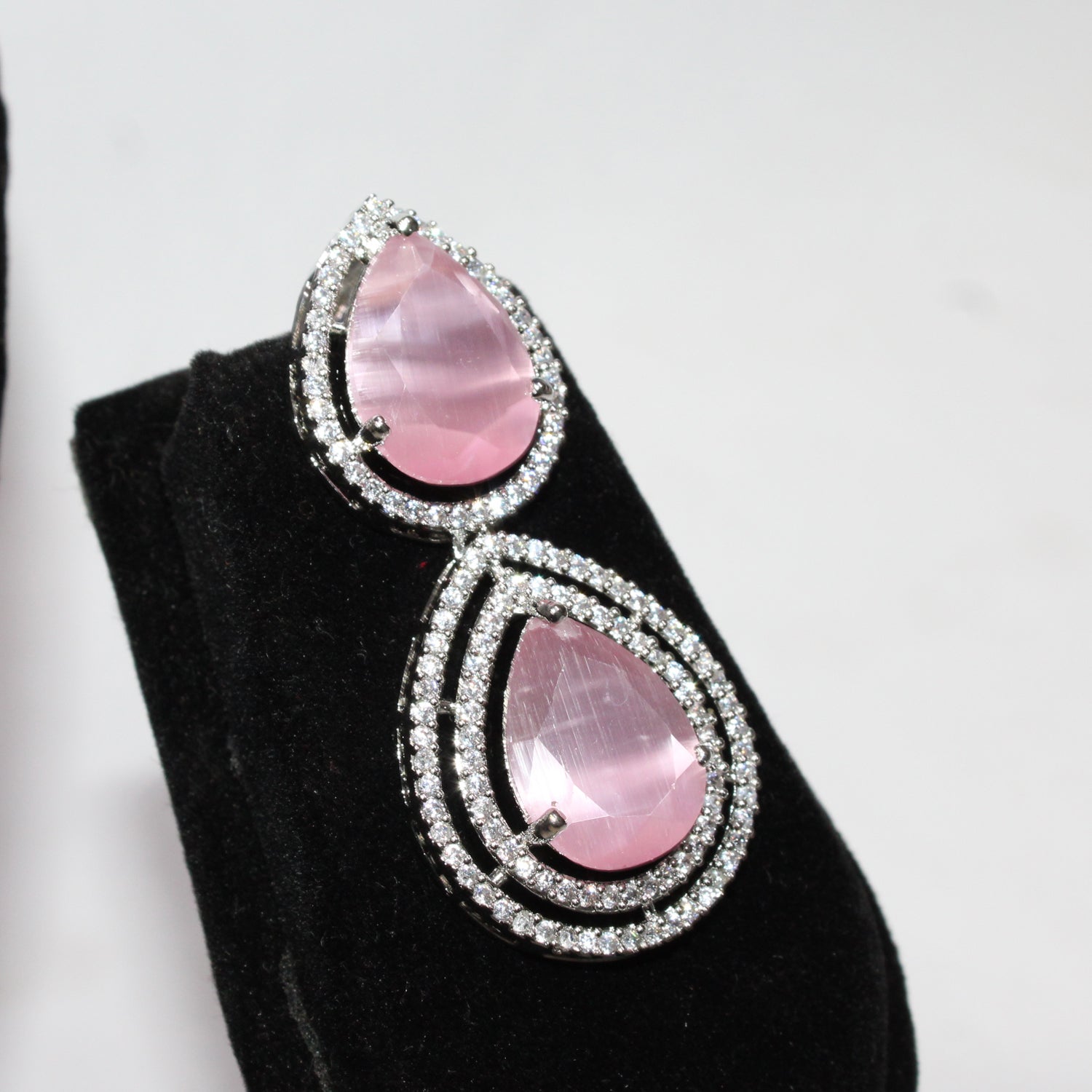 NeckLes & Earrings - R15-C