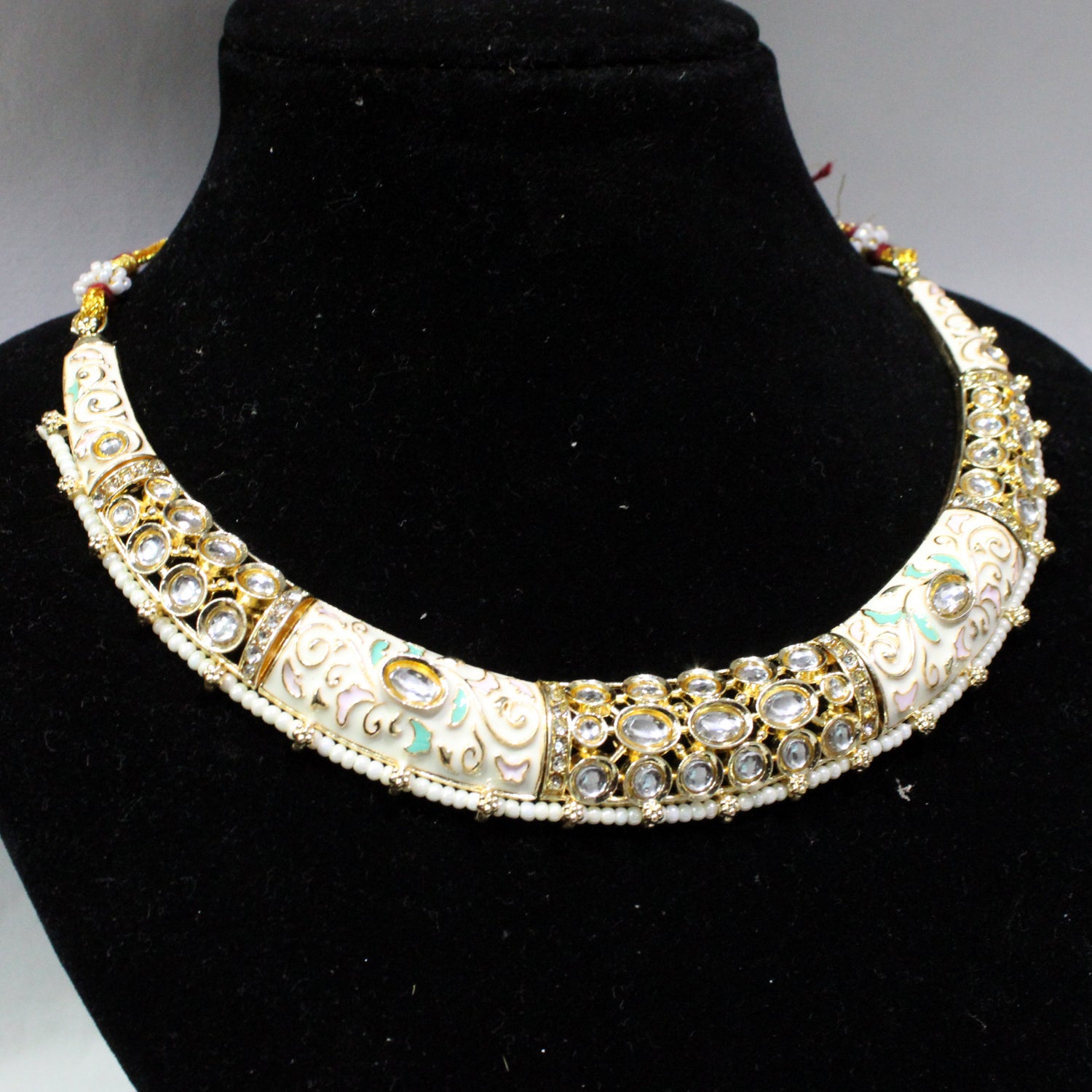 Neckles & Earrings - A22