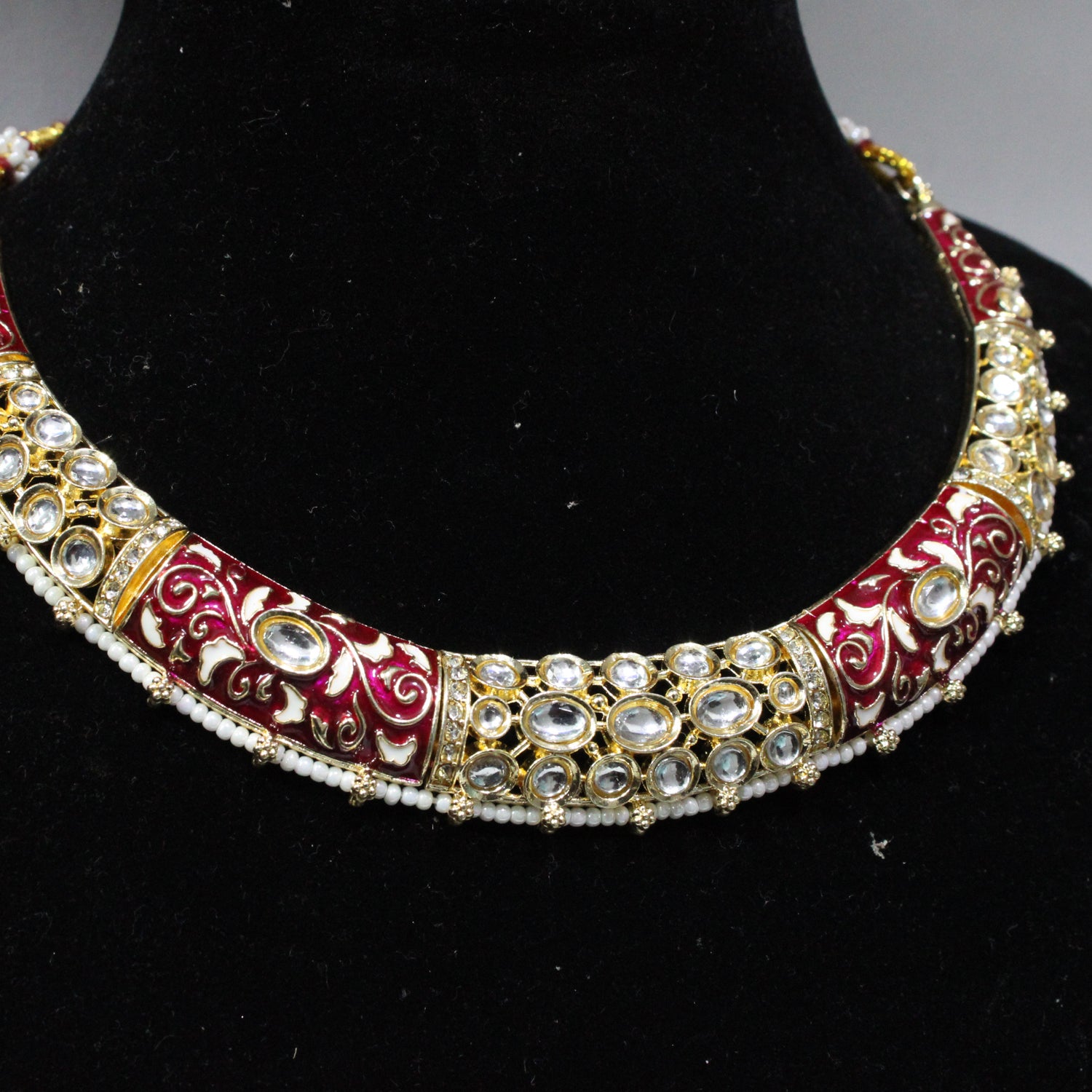 Neckles & Earrings - A-23