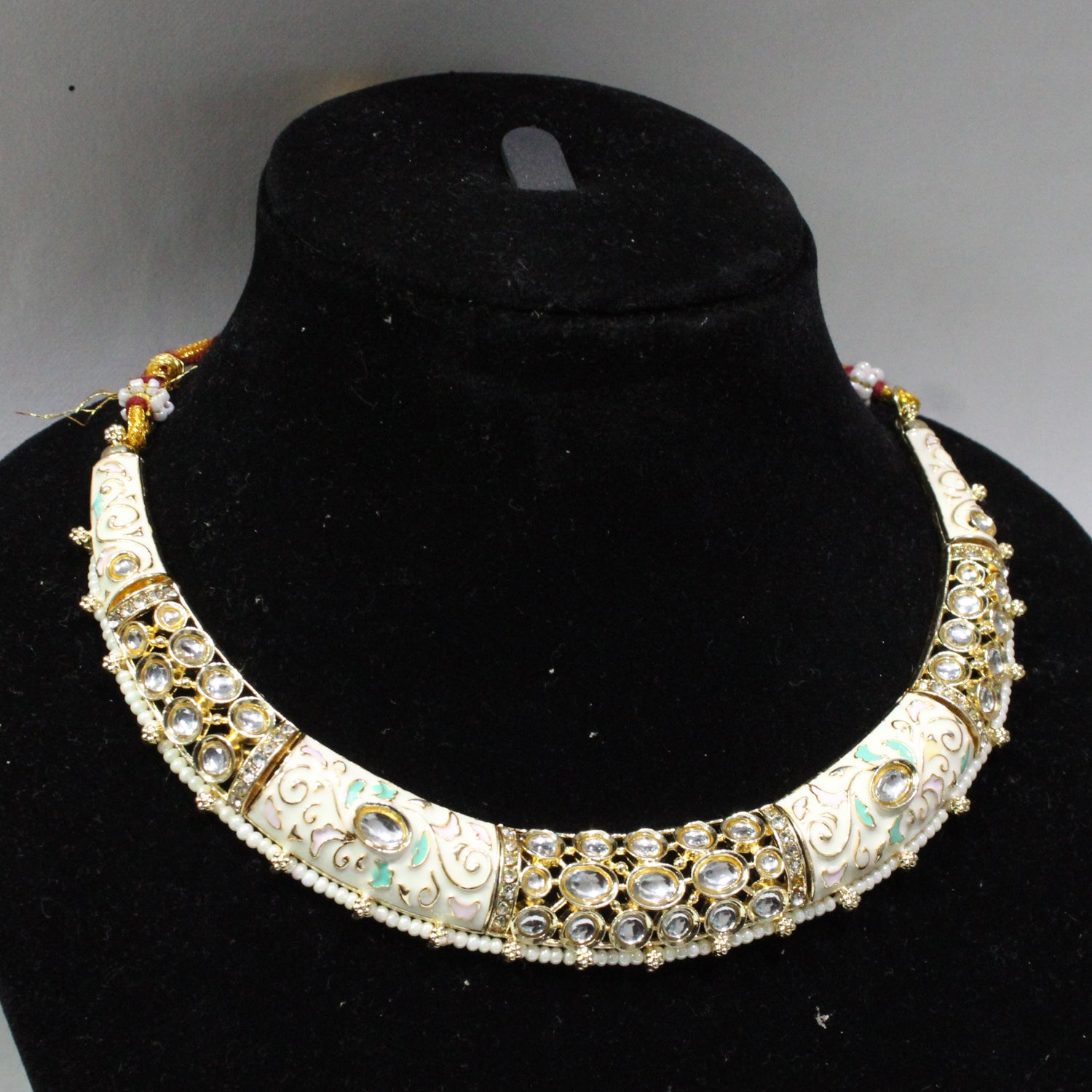 Neckles & Earrings - A-21