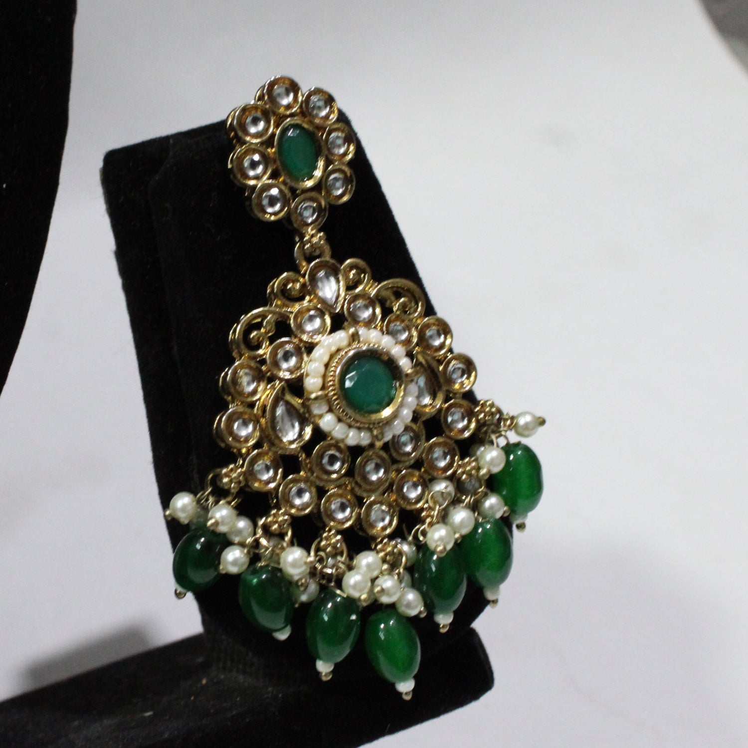 Neckles & Earrings - A-43