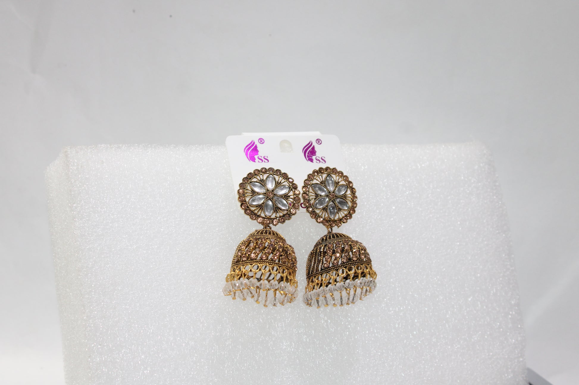 Earrings - R-50-D