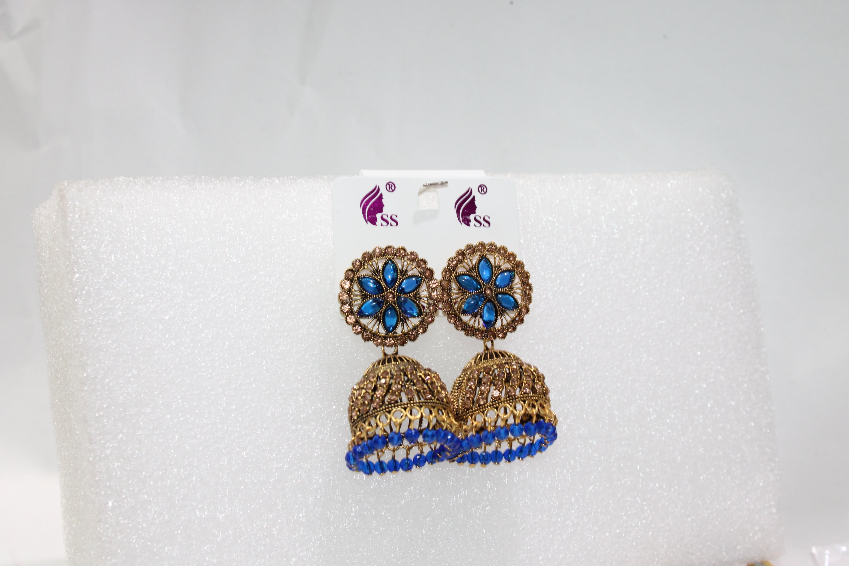 Earrings - R-50-A