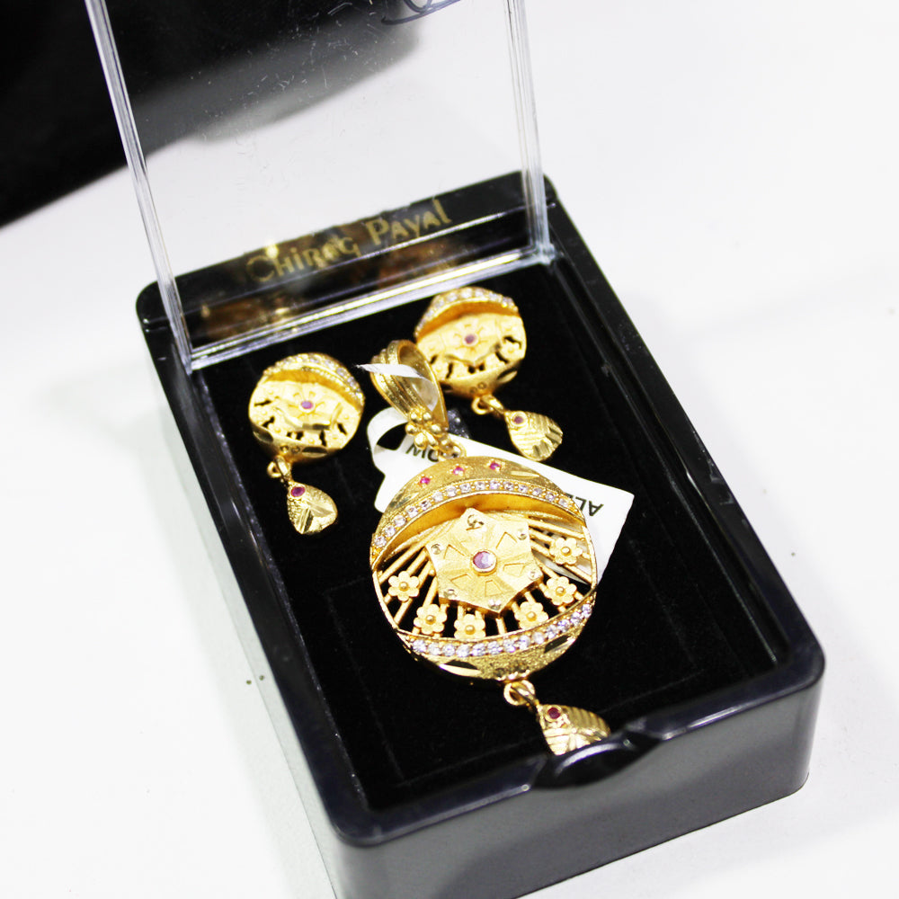 Pendent with Earrings  R39