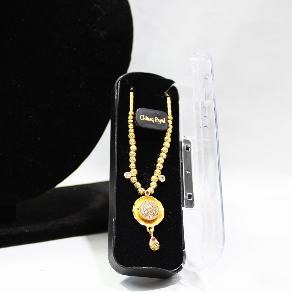 Chain with Pendent  R41