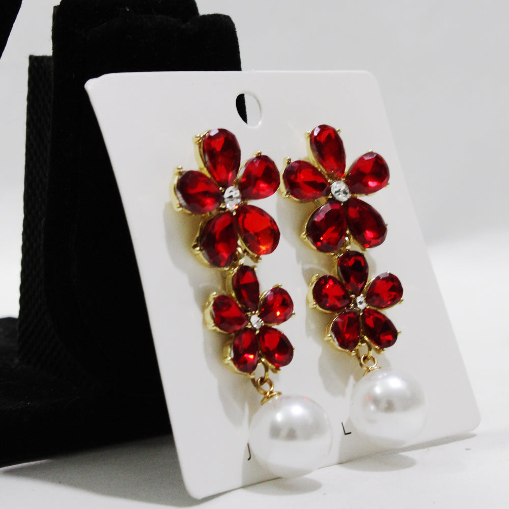 S04-dangling statement earrings